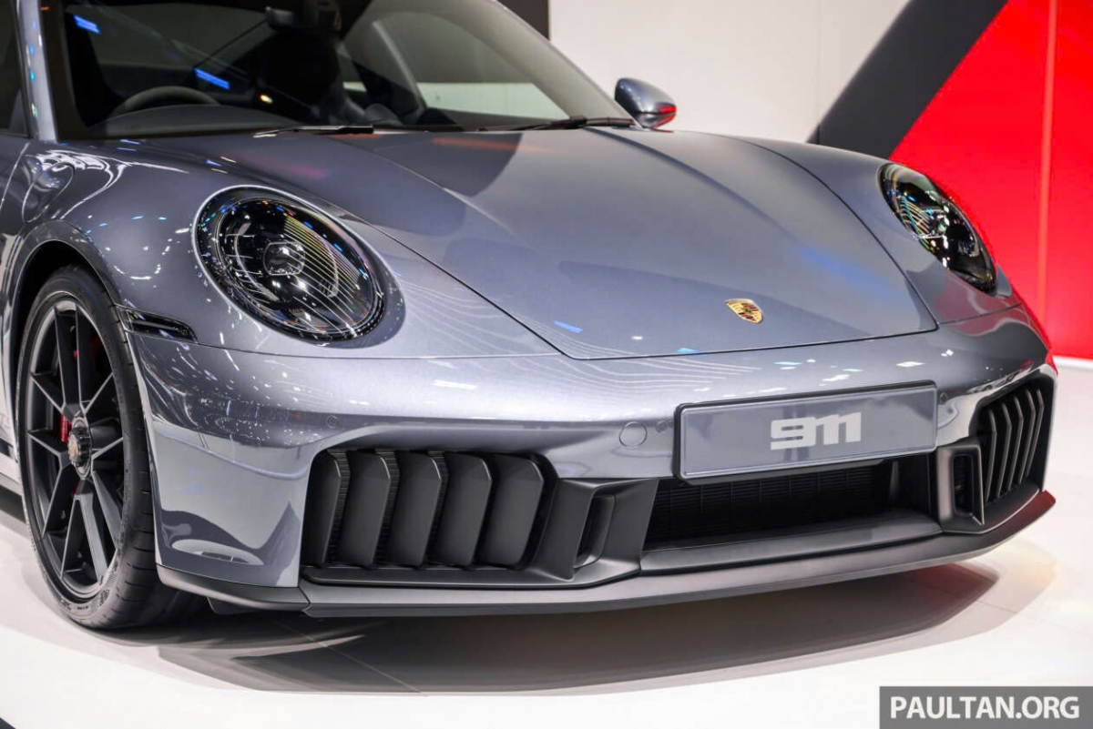 Porsche 911 Carrera GTS facelift