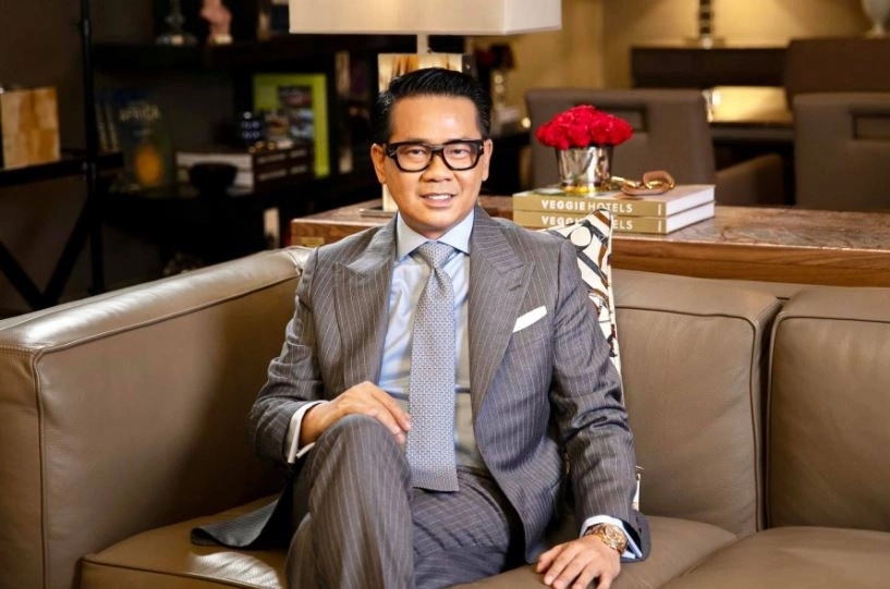 Nhà thiết kế Thái Công bị cho là 'kém duyên', 'muốn đánh bóng tên tuổi' khi tiết lộ tin nhắn của ông Mai Triều Nguyên - doanh nhân nổi tiếng vừa qua đời hôm 21/3.