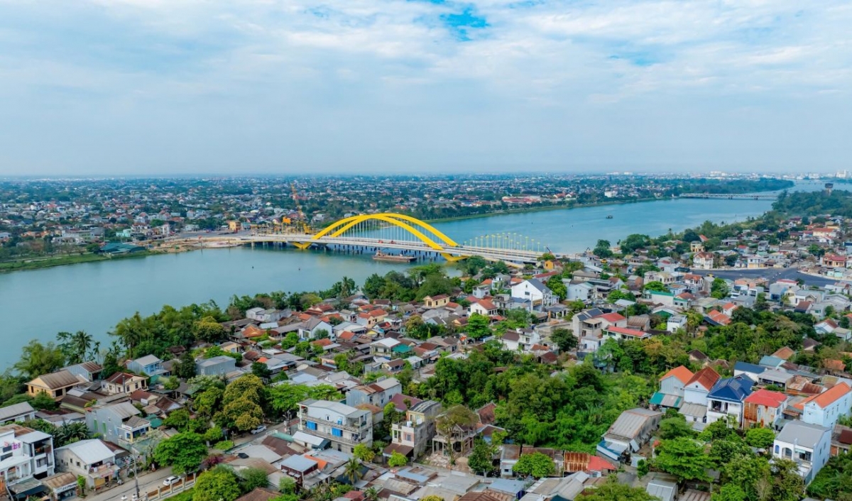 Dự án đường Nguyễn Hoàng và cầu vượt sông Hương, thành phố Huế