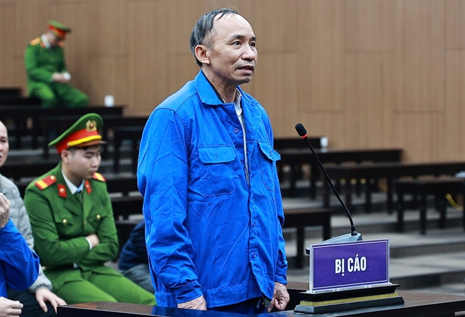 Cựu Giám đốc VNCERT Nguyễn Trọng Đường khai nguyên nhân sai phạm xuất phát từ "chỉ đạo miệng" của ông Trương Minh Tuấn, yêu cầu hợp tác với AIC. (Ảnh: Anh Nguyên)
