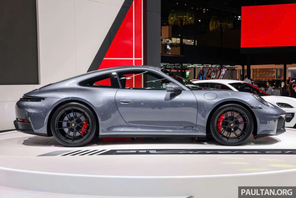 Porsche 911 Carrera GTS facelift