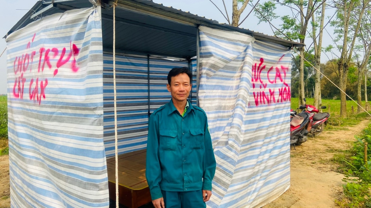 Lập chốt canh để giám sát hoạt động khai thác cát