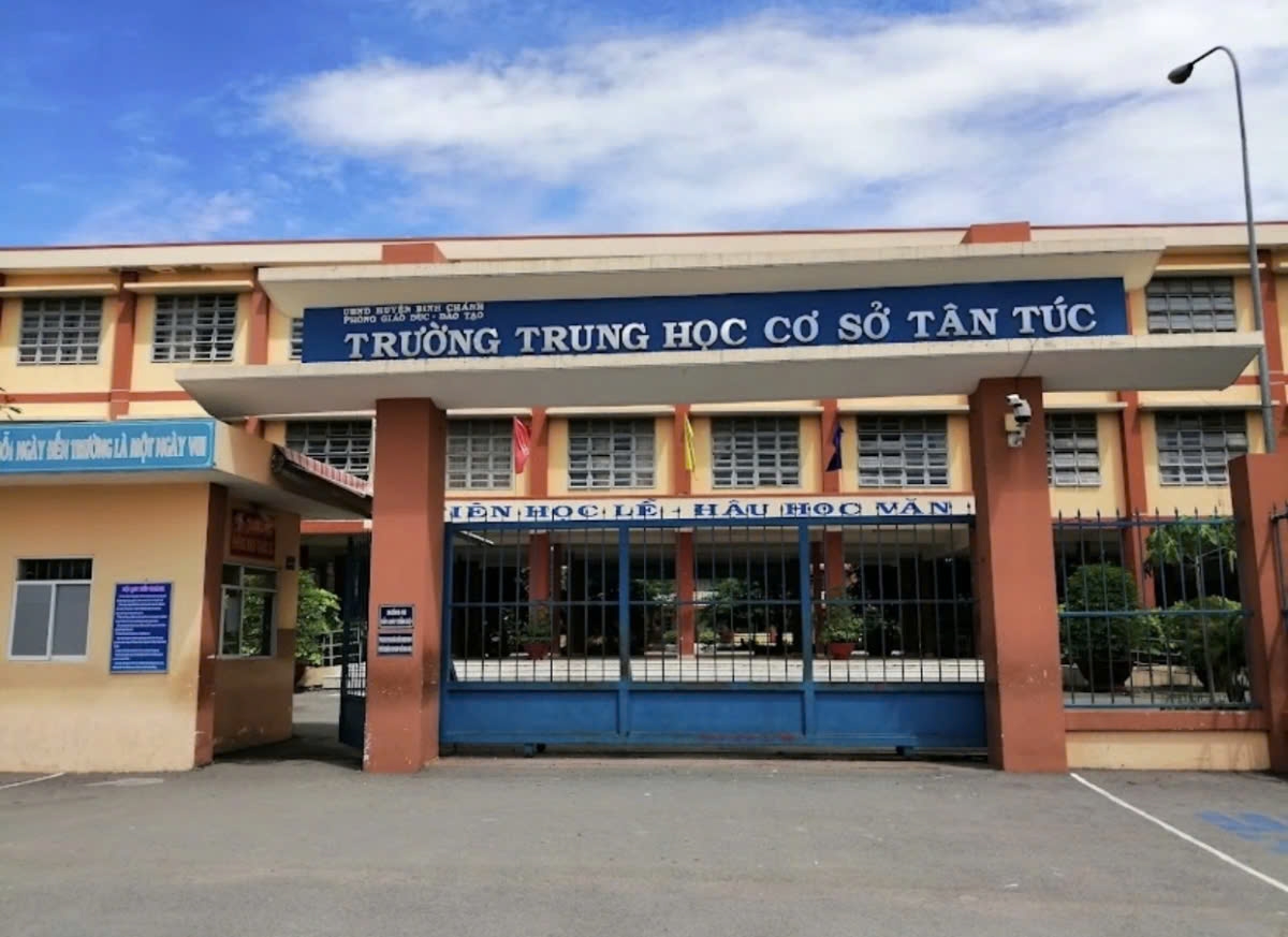 Trường THCS Tân Túc, huyện Bình Chánh