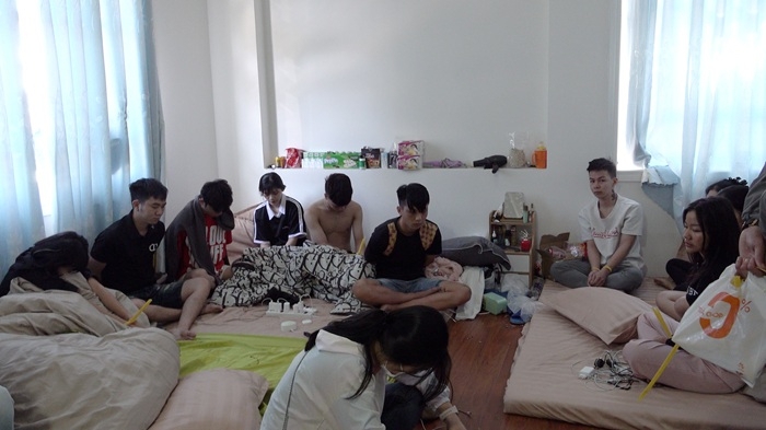 Nhóm đối tượng bị cơ quan công an bắt giữ (ảnh: Công an Lâm Đồng).