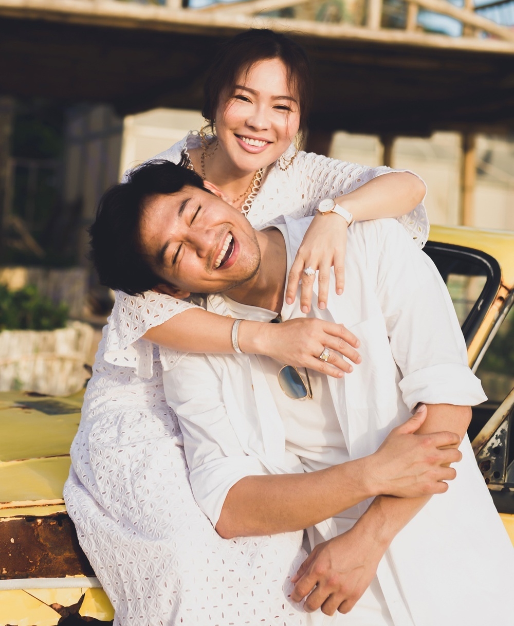 Quý Bình có cuộc hôn nhân viễn mãn bên vợ doanh nhân. Ảnh: KT