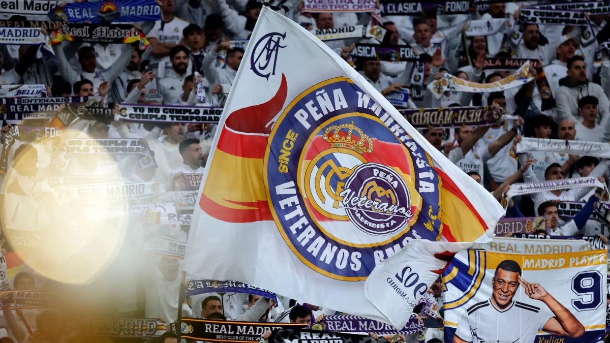 Real Madrid nhận án phạt từ UEFA do các cổ động viên có hành vi không đúng mực với HLV Pep Guardiola (Ảnh: Getty).