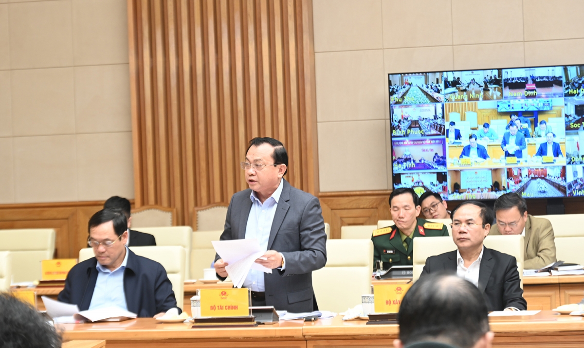 Thứ trưởng Bộ Tài chính Lê Tấn Cận