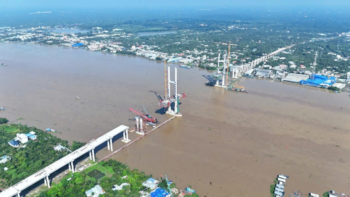 Các công trình trọng điểm ở tỉnh Tiền Giang và Bến Tre tăng tốc để hoàn thành trong năm nay, phục vụ phát triển kinh tế - xã hội