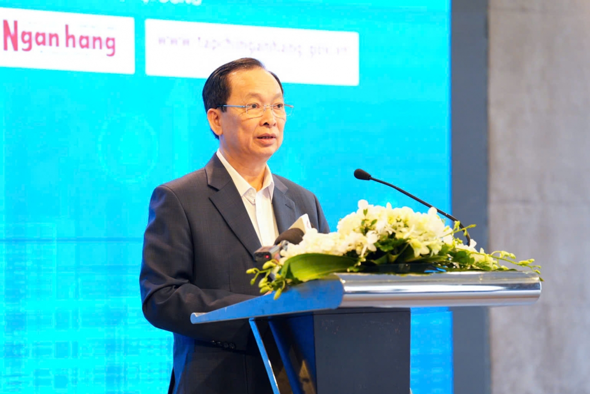 Phó Thống đốc NHNN Đào Minh Tú phát biểu tại Hội thảo “Vốn ngân hàng góp phần thúc đẩy kinh tế tư nhân” do Thời báo Ngân hàng tổ chức sáng nay (21/3).