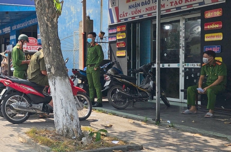 Khu vực hiện trường được phong tỏa để phục vụ công tác điều tra.