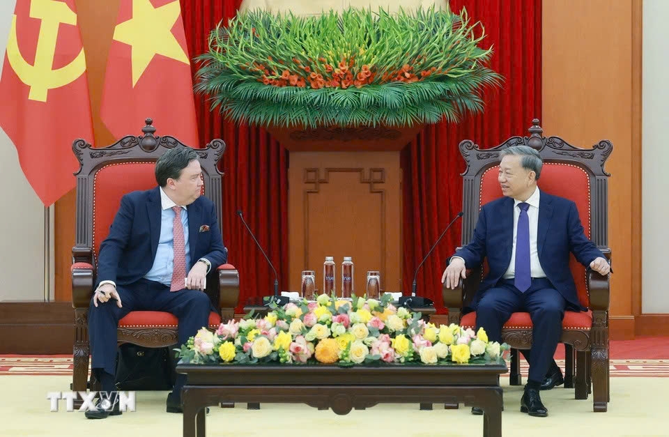Tổng Bí thư Tô Lâm tiếp Đại sứ Hoa Kỳ Marc Knapper (Ảnh: TTXVN)