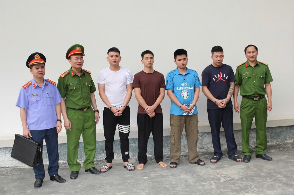 4 đối tượng tại Cơ quan Công an