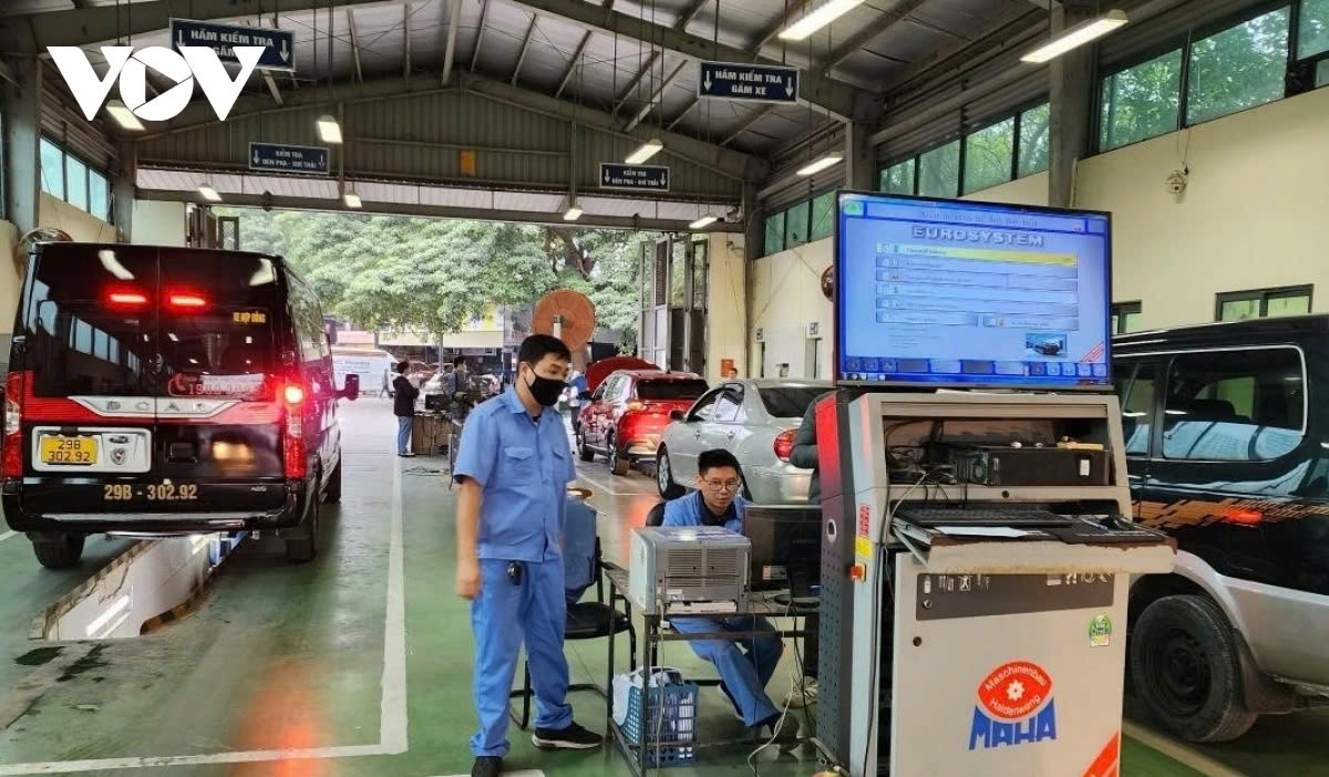 Cục Đăng kiểm cho biết, thời gian vừa qua liên tiếp nhận được những phản ánh, khiếu nại về việc các cơ sở đăng kiểm sách nhiễu, tiêu cực (ảnh minh hoạ).