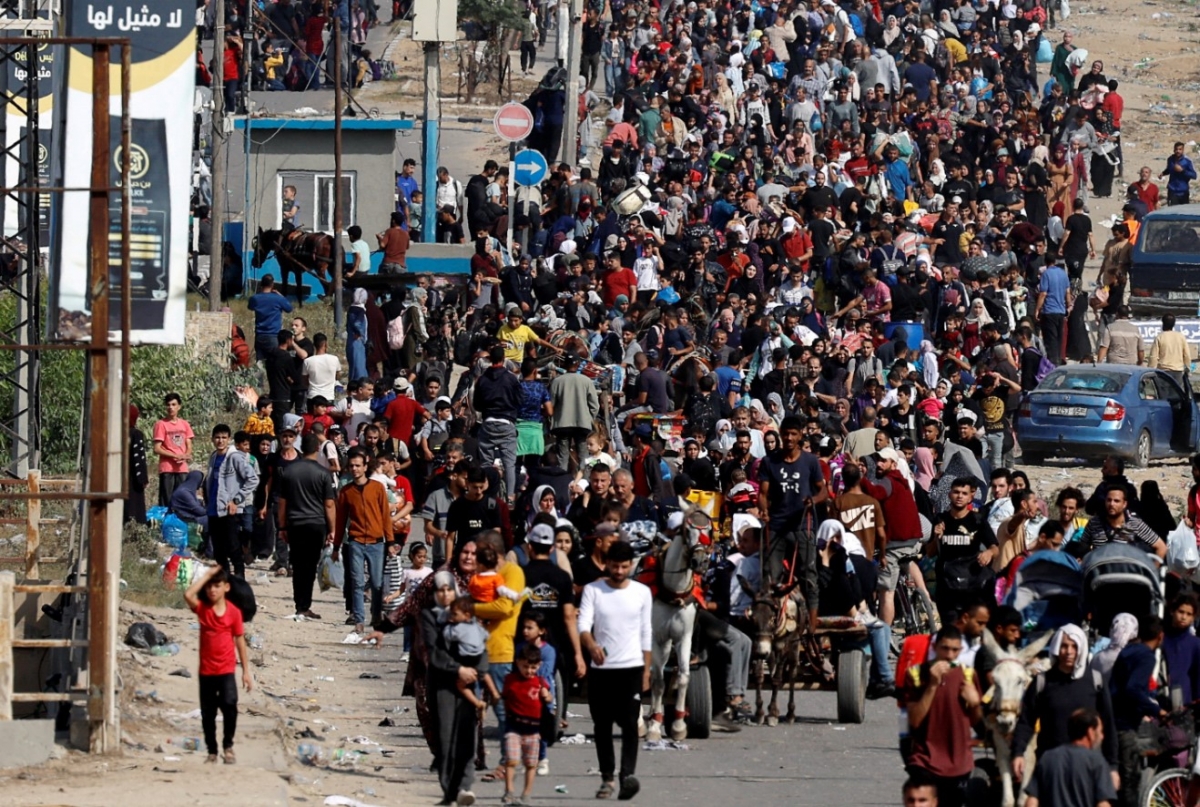 Người dân ở Gaza. Ảnh: Reuters