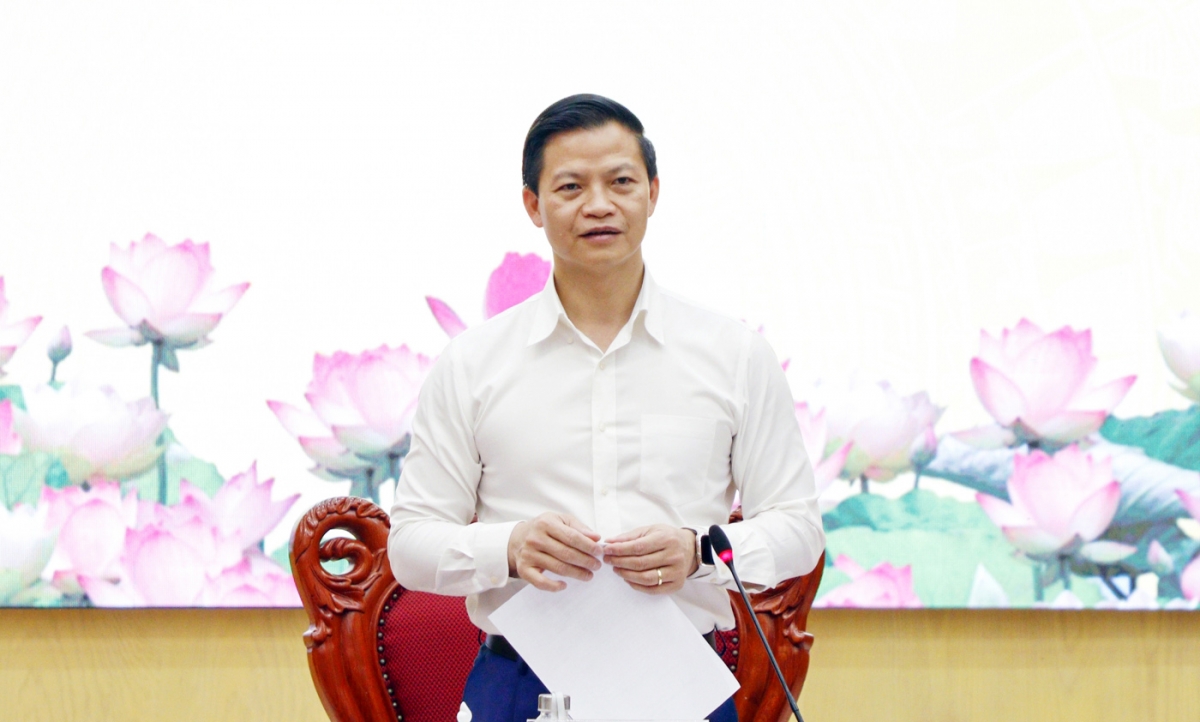 Chủ tịch UBND tỉnh Bắc Ninh Vương Quốc Tuấn phát biểu chỉ đạo phiên họp