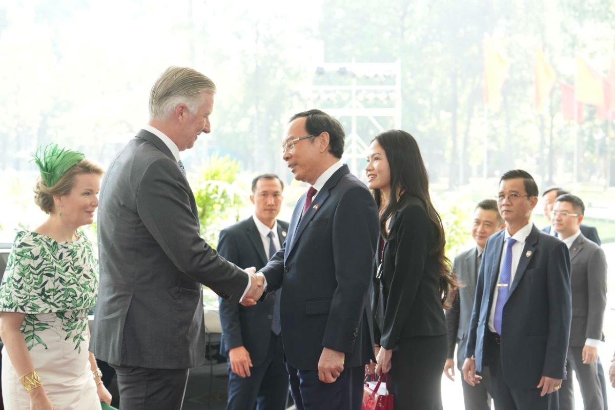 Bí thư Thành uỷ TP.HCM Nguyễn Văn Nên đón tiếp Nhà vua Vương quốc Bỉ Philippe và Hoàng hậu Mathilde sáng 3/4