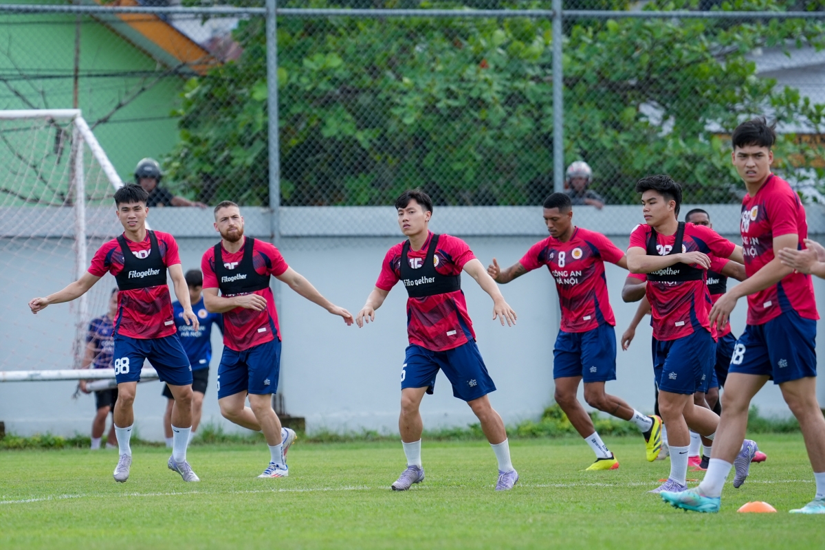 Nhiều thách thức chờ đón CLB CAHN tại trận bán kết lượt đi Cúp C1 Đông Nam Á. (Ảnh: CLB CAHN). 