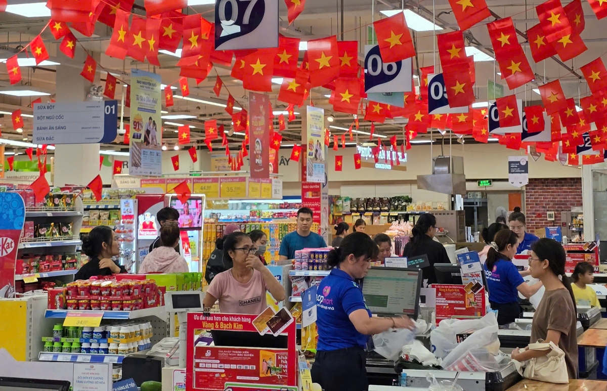 Co.opmart giảm giá đến 50 % hàng ngàn mặt hàng mừng đại lễ 30/4