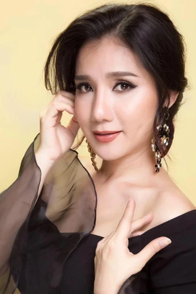 Cát Tường thông báo ngừng hoạt động sân khấu mang tên cô tại quận 1, TP HCM từ tháng 4 do kinh doanh khó khăn.