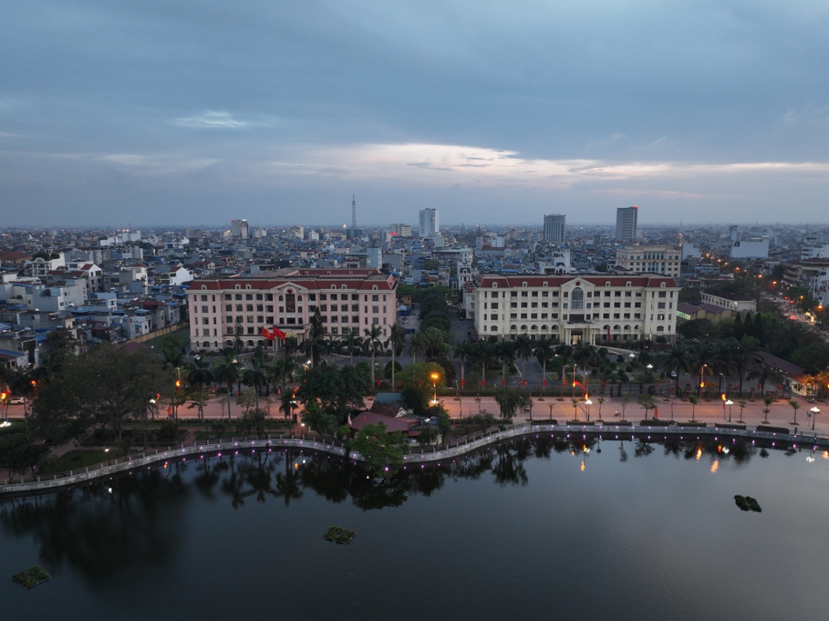 Trụ sở hành chính tỉnh Nam Định 