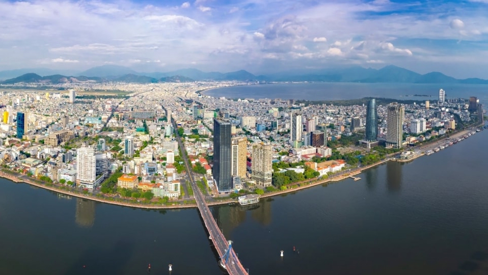 Luật Tổ chức chính quyền địa phương phân định rõ thẩm quyền, đẩy mạnh phân quyền, phân cấp, ủy quyền giữa cơ quan nhà nước ở Trung ương với địa phương… (Ảnh minh họa)