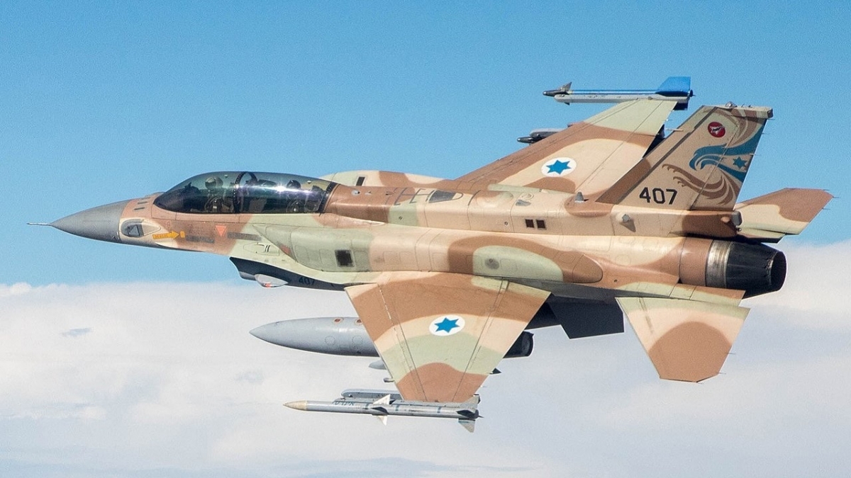 Máy bay F-16 của Israel. Ảnh: KT