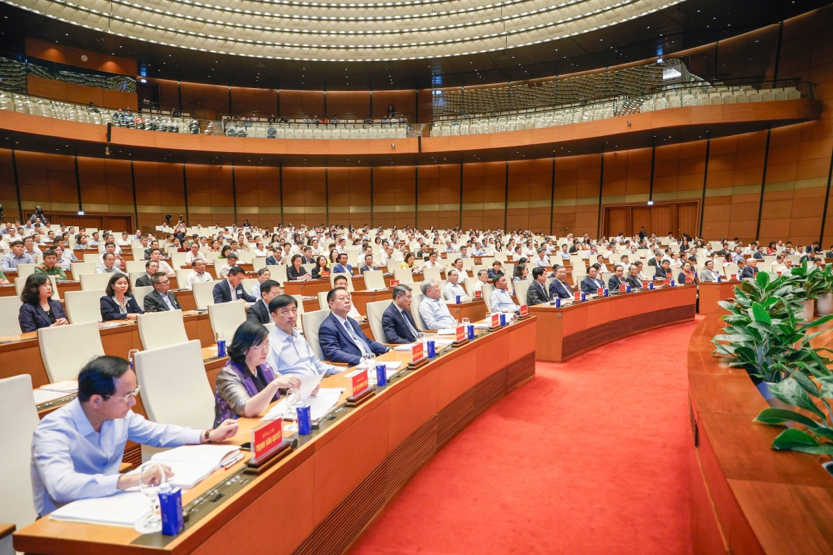 Lãnh đạo Đảng, Nhà nước và các đại biểu dự hội nghị tại điểm cầu Hội trường Diên Hồng - Nhà Quốc hội