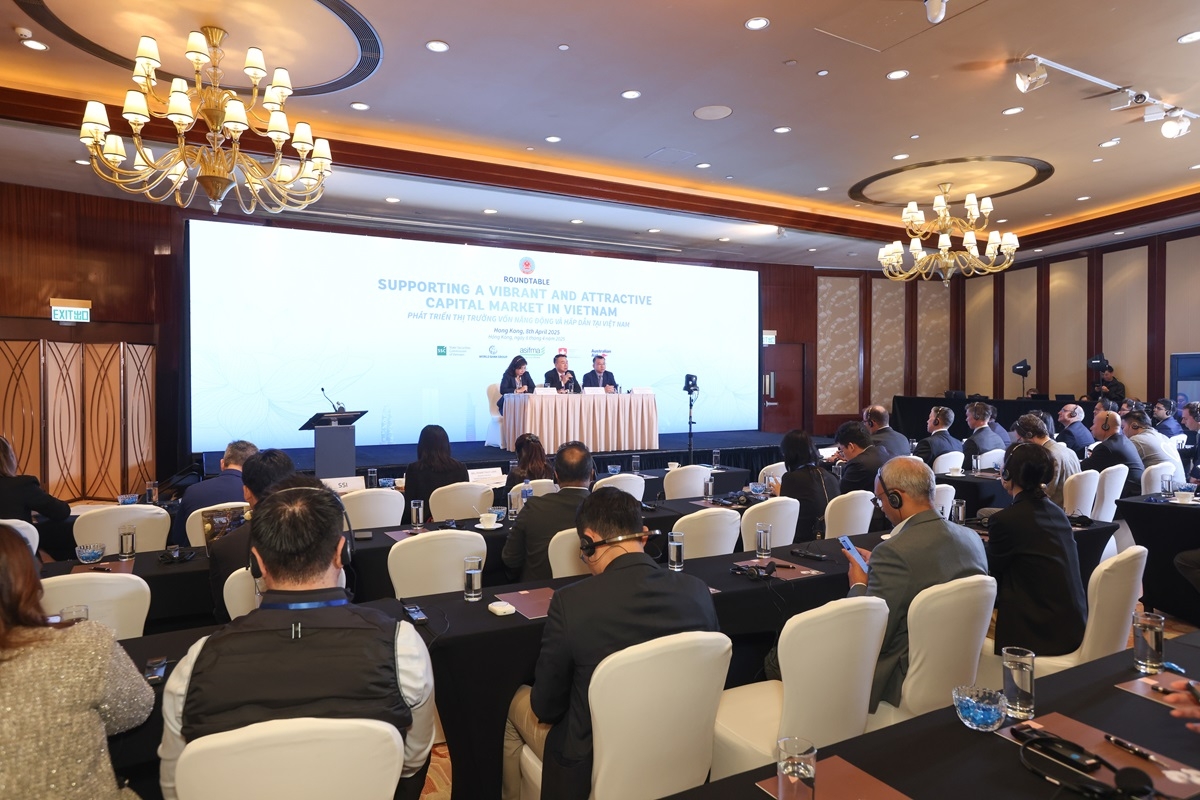 Toàn cảnh hội nghị