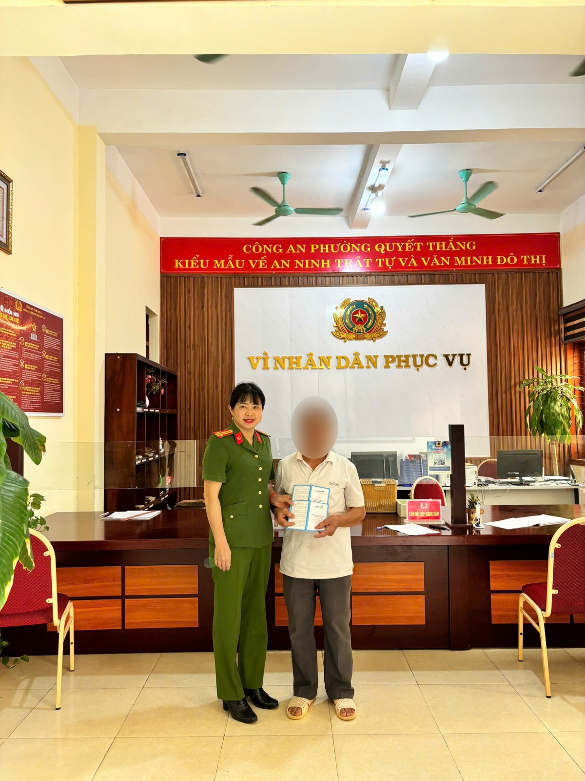 Lực lượng Công an phường Quyết Thắng, TP Sơn La ngăn chặn thành công vụ chuyển tiền vào số tài khoản của đối tượng lừa đảo