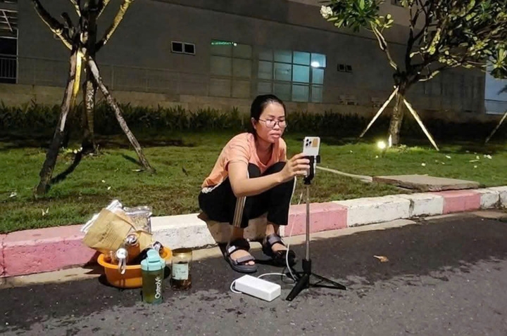 Bà Lê Thị Thu Hòa - tức Mẹ Bắp, người cho rằng ông Huy bịa đặt chuyện ăn chặn từ thiện.