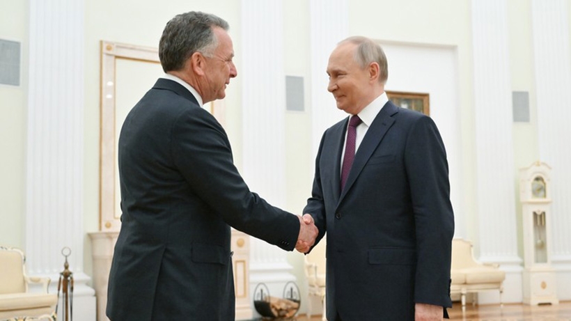 Tổng thống Nga Vladimir Putin gặp Đặc phái viên Mỹ Steve Witkoff tại Moscow ngày 25/4/2025. Ảnh: Sputnik