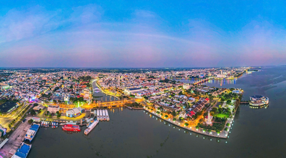 Thành phố Rạch Giá nhìn từ trên cao - Trung tâm chính trị - hành chính tỉnh An Giang sau khi hợp nhất 2 tỉnh An Giang và Kiên Giang.