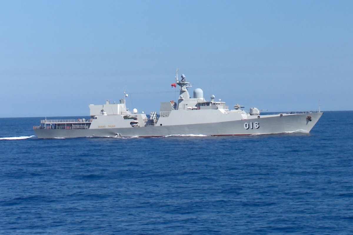 Biên đội tàu 015-Trần Hưng Đạo, 016-Quang Trung