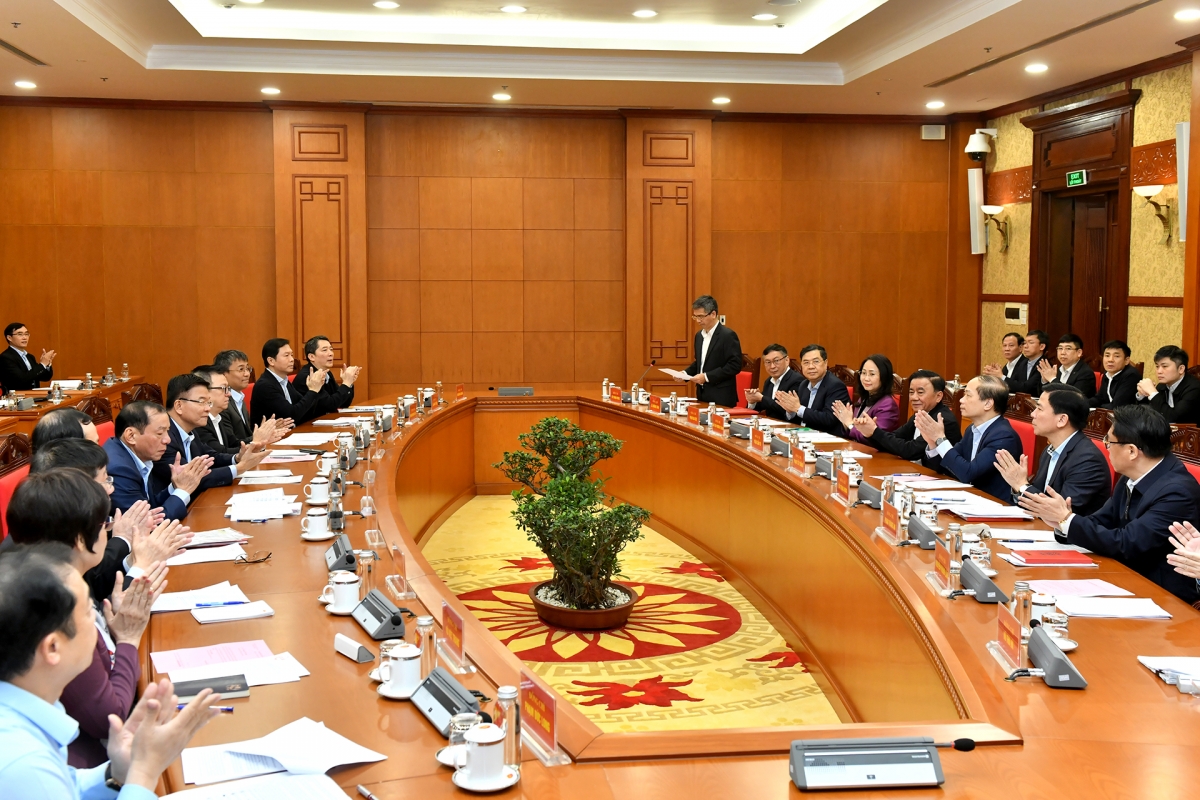 Toàn cảnh phiên họp