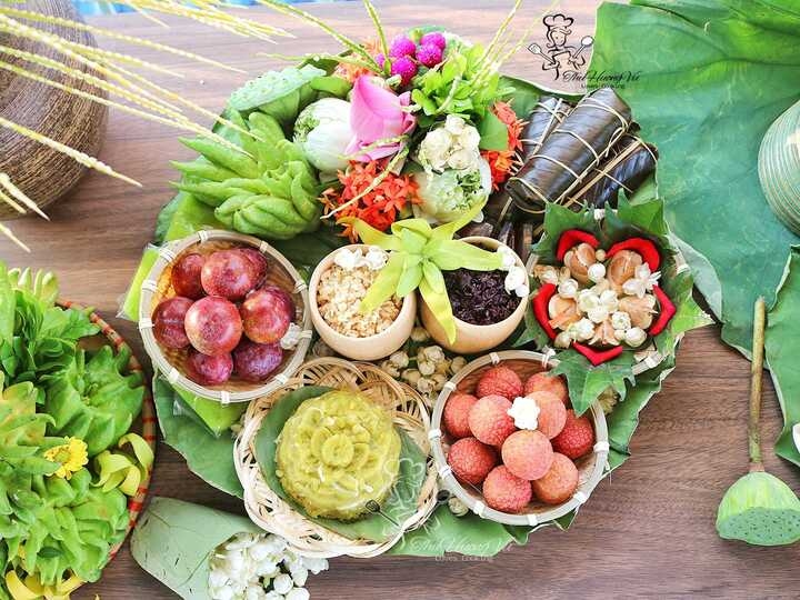 Tết Đoan ngọ ăn gì để diệt sâu bọ? (Ảnh: Vũ Thu Hương)