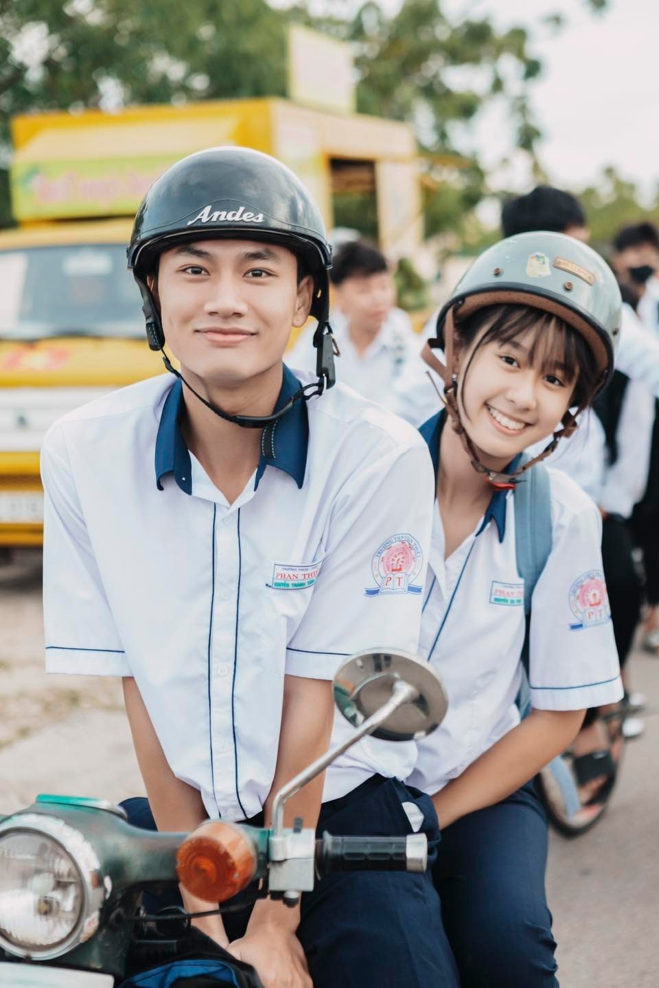 Đạo diễn Lý Hải cho biết anh chọn Đoàn Thế Vinh sau nhiều vòng casting vì nhận thấy chàng trai này hợp vai. Xuất thân là một vũ công chuyên nghiệp với 7 năm kinh nghiệm, Đoàn Thế Vinh được nhà sản xuất tin tưởng giao vai quan trọng.