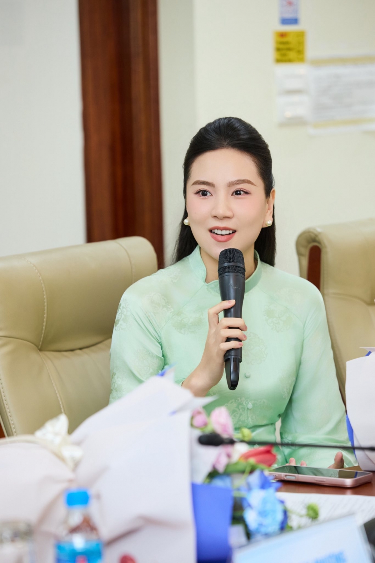 MC Mai Ngọc lần đầu đi dự sự kiện sau sinh con đầu lòng.