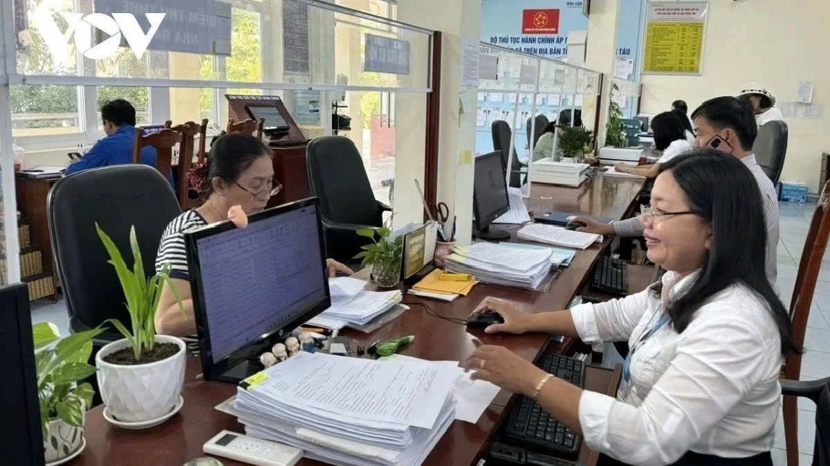 Cả nước dự kiến sẽ giảm khoảng 67%, còn khoảng 3.300 xã, phường, đặc khu... (Ảnh minh họa)