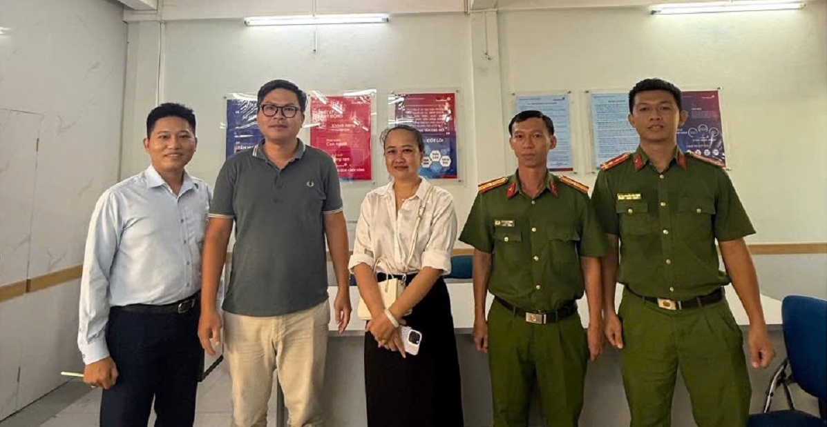 Hai bên hoàn tất thủ tục chuyển trả số tiền gửi nhầm ngay trong buổi chiều 16/5. Ảnh: CABT