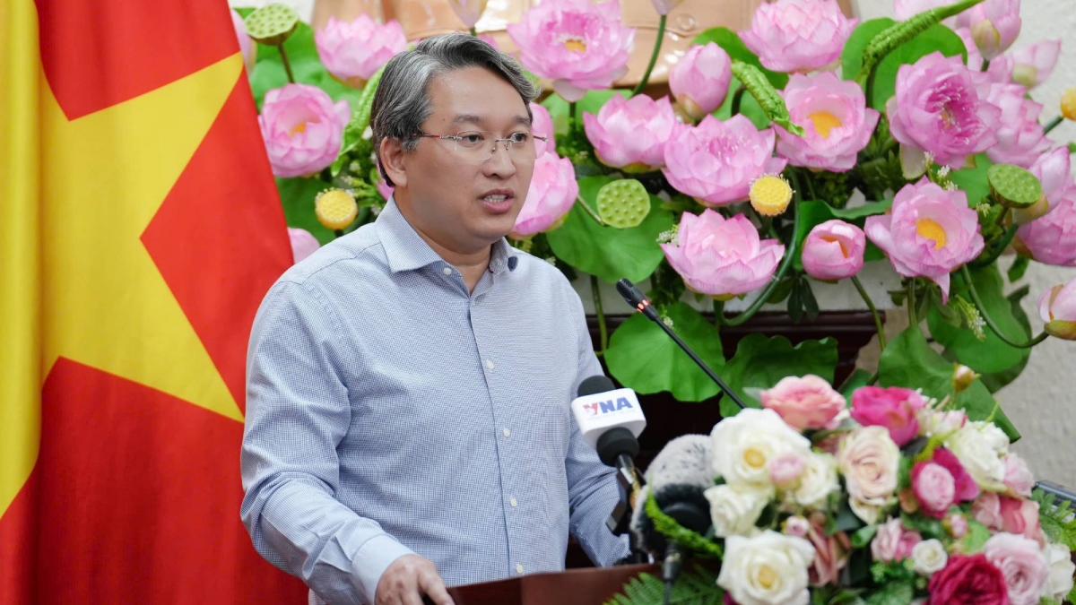 Bộ trưởng Bộ Tư pháp Nguyễn Hải Ninh phát biểu tại hội nghị