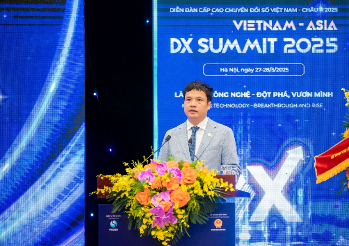 Ông Nguyễn Văn Khoa, Chủ tịch Hiệp hội Phần mềm và Dịch vụ Công nghệ thông tin Việt Nam phát biểu tại phiên khai mạc