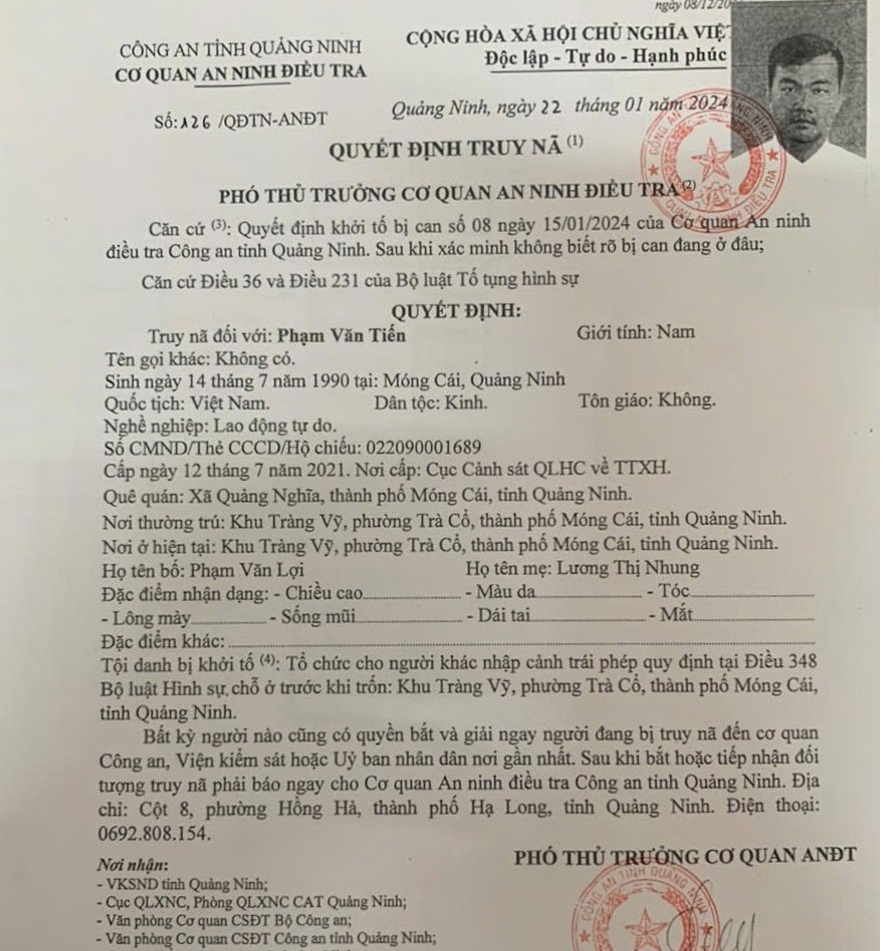 Quyết định truy nã đối với Phạm Văn Tiến. Ảnh: CABT