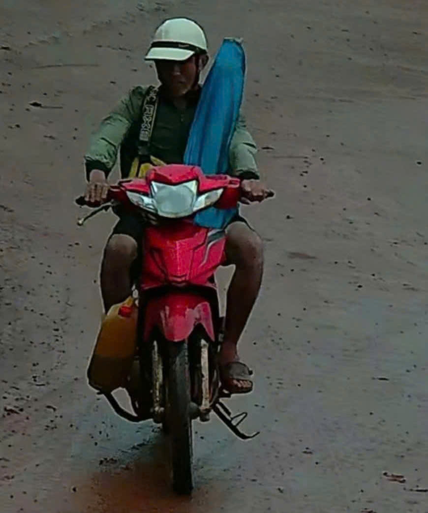 Hình ảnh đối tượng đâm trọng thương hai cán bộ công an