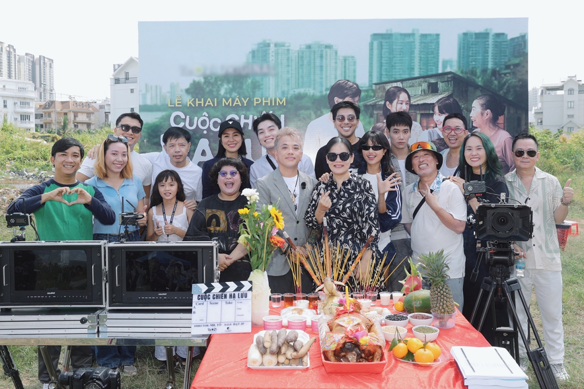 Đoàn phim "Cuộc chiến hạ lưu"