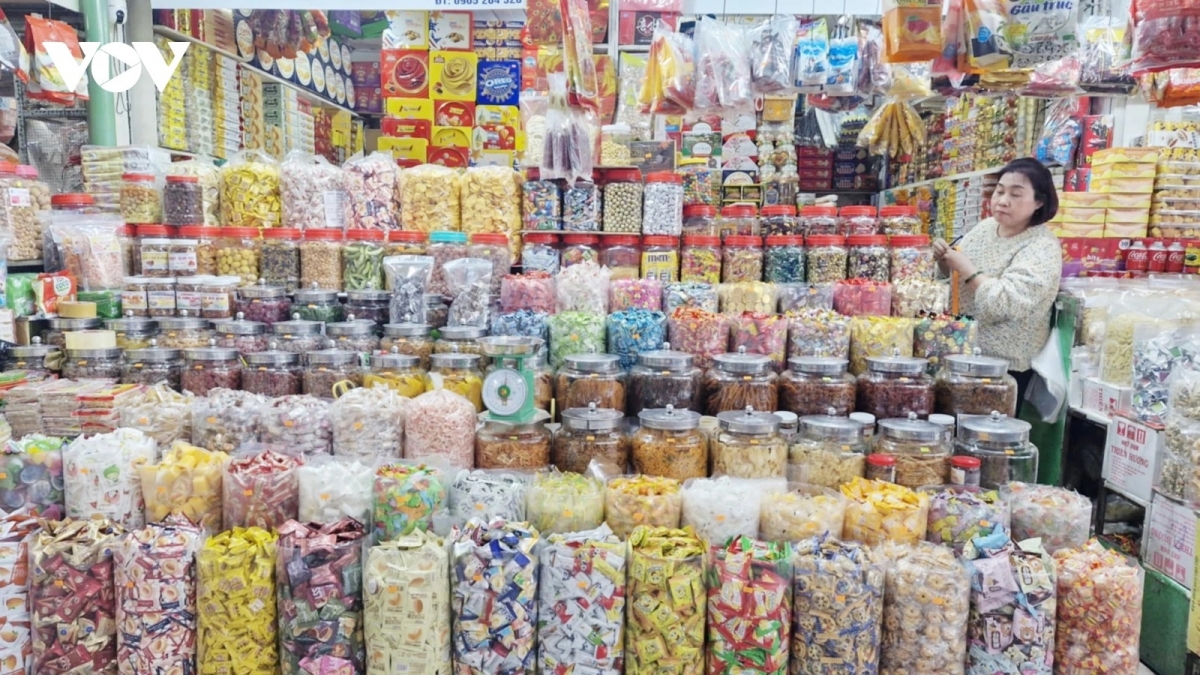 Bỏ thuế khoán cần giai đoạn chuyển tiếp hợp lý, tránh gây áp lực tâm lý cho người dân (Ảnh minh họa)