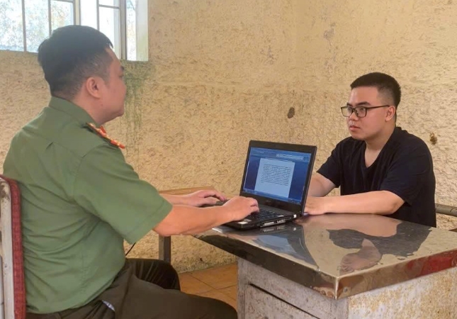 Trần Quang Huy  tại cơ quan điều tra.