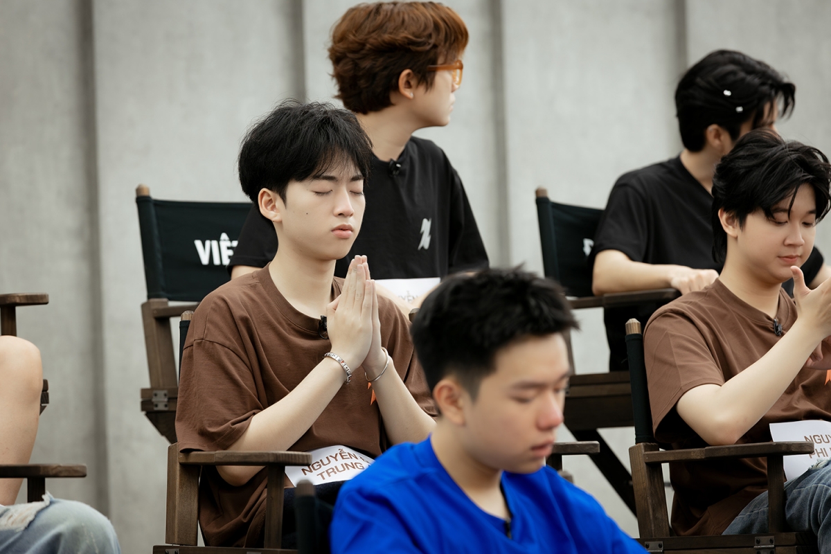 Khoảnh khắc công bố kết quả sau kỳ sát hạch