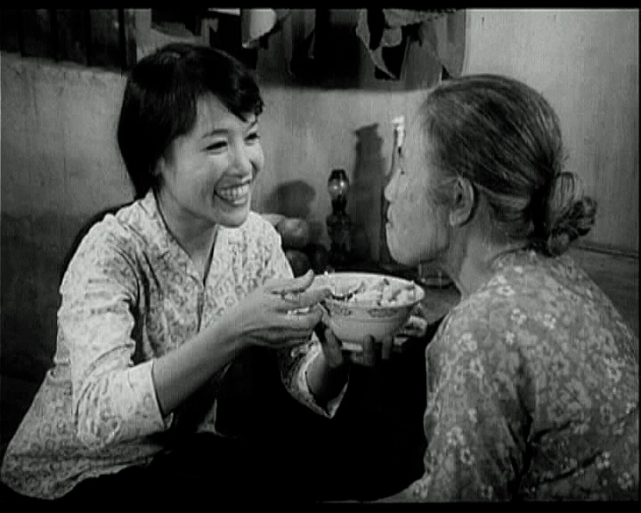 NSND Tú Oanh