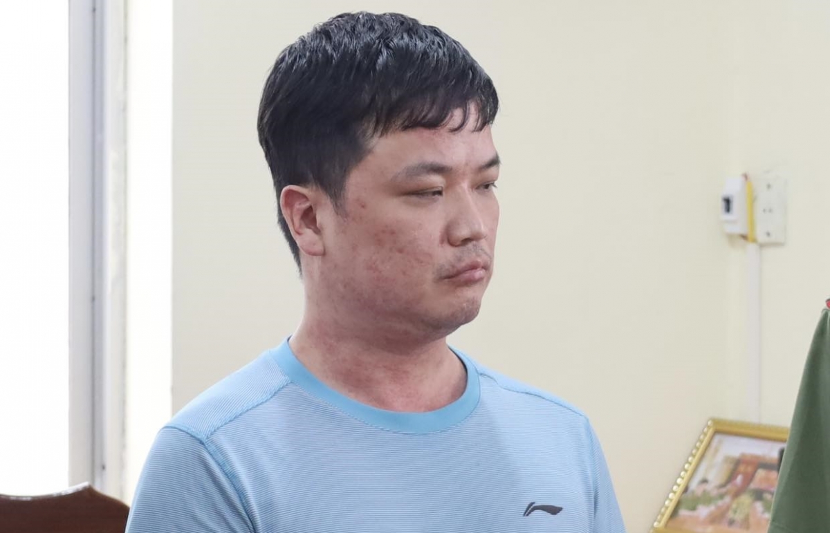 Bị can Lê Việt Hùng