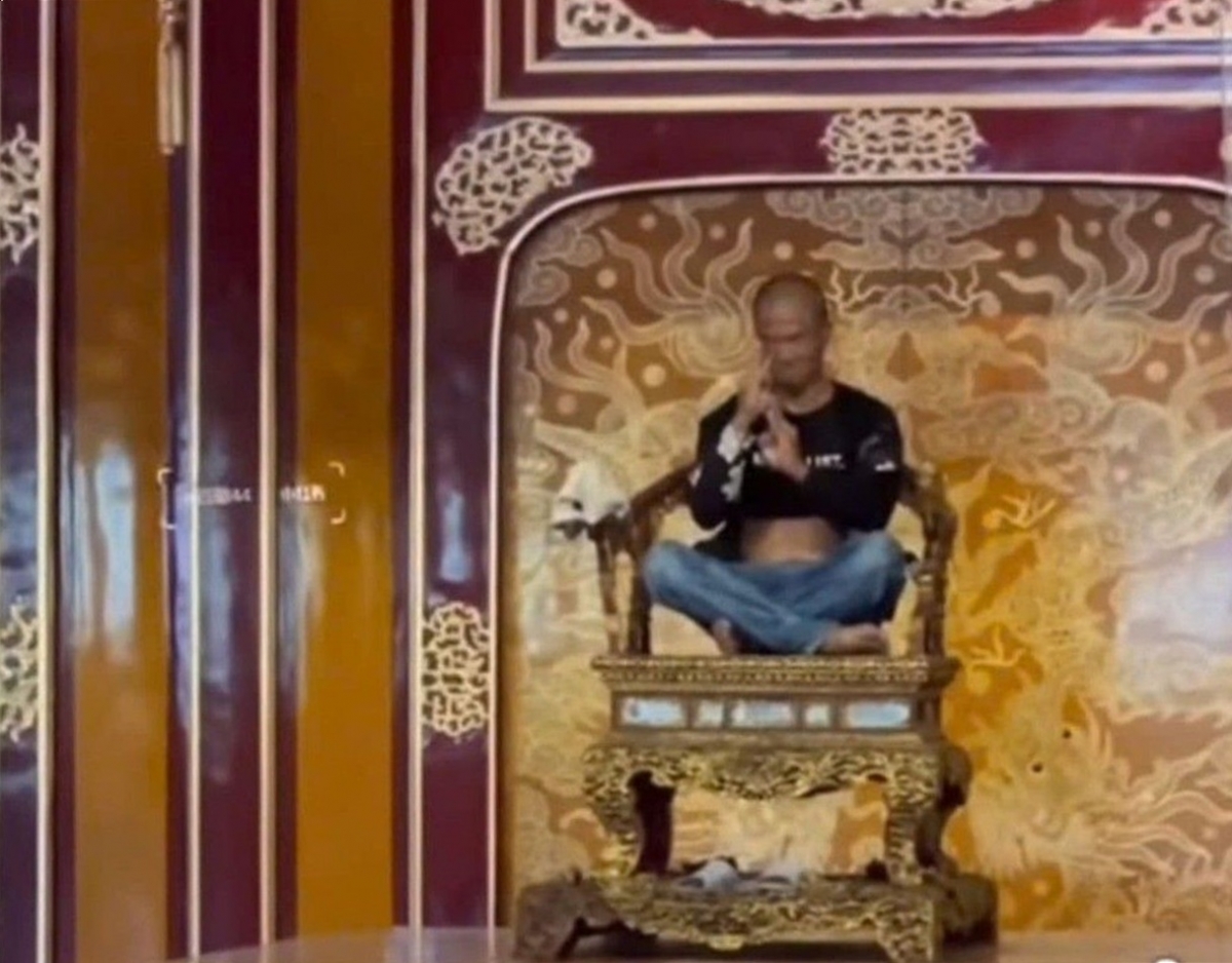 Đối tượng phá hoại Ngai vua triều Nguyễn